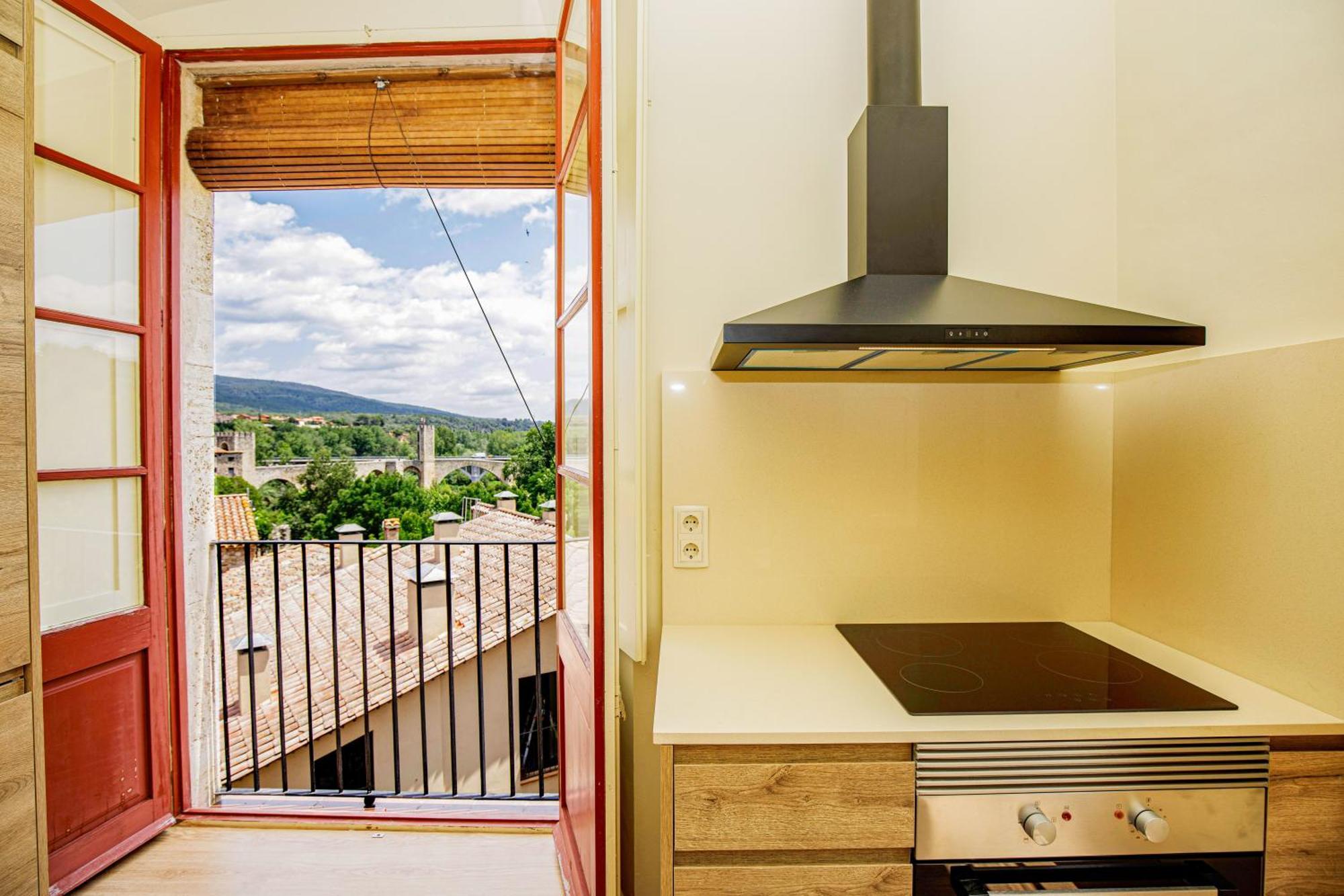 Abadia Mirador The Best Panoramic Views Besalu Exterior photo